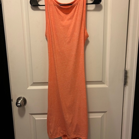 Orange Cutout Bodycon Dress - Picture 3 of 9